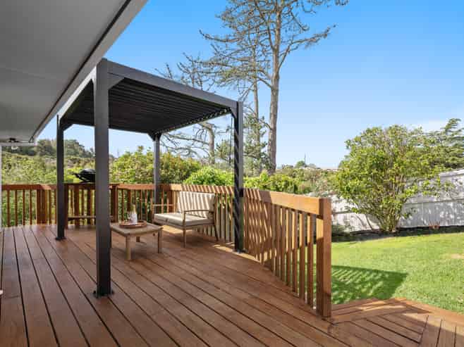 1/9A Kitewao Street, Northcote