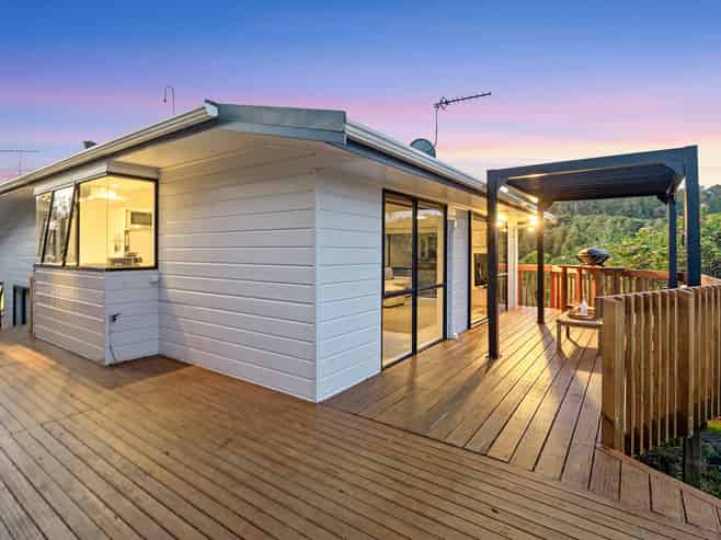 1/9A Kitewao Street, Northcote