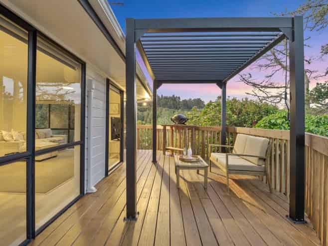 1/9A Kitewao Street, Northcote