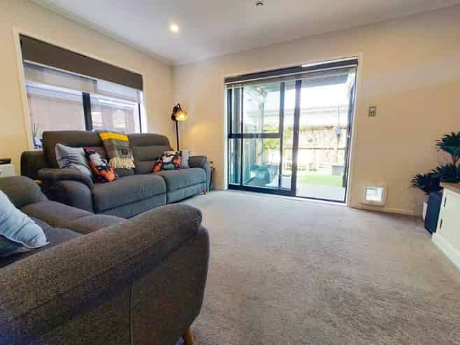 69 Andrew Jack Road, Silverdale