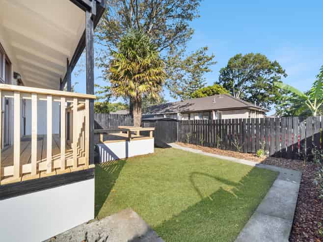 6/25A Vine Street, Mangere East