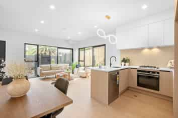 101 Gossamer Drive, Pakuranga Heights