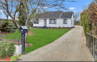 9 Falstaff Street, Stratford