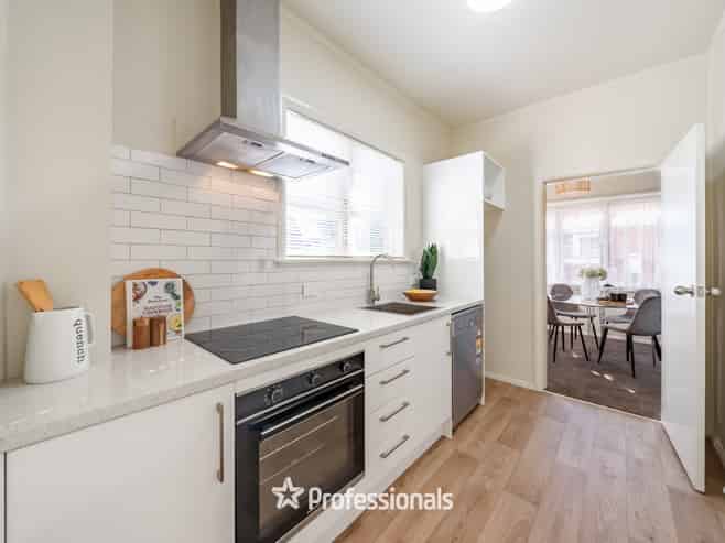 215 Knights Road, Central Hutt