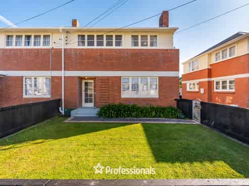 215 Knights Road, Lower Hutt