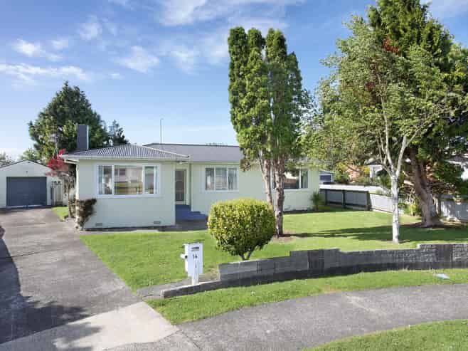 14 Freyberg Street, Feilding