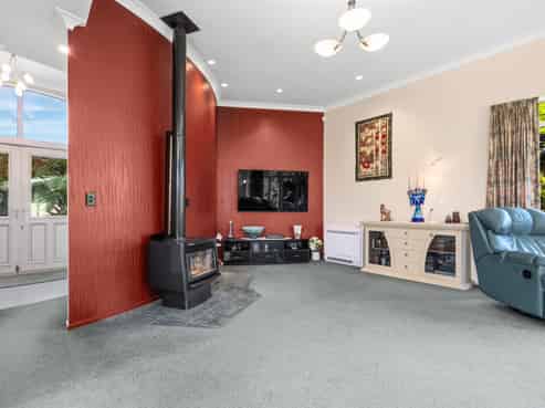 4 Marchwood Grove, Richmond