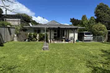 23/A (Rear)  Chums Road, Paraparaumu Beach