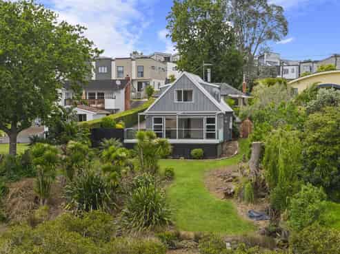 50A Renata Crescent, Te Atatu Peninsula