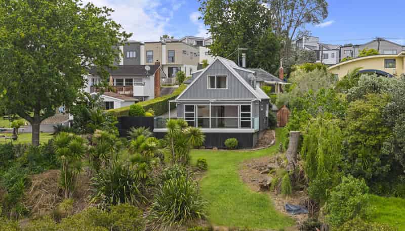 50A Renata Crescent, Te Atatu Peninsula