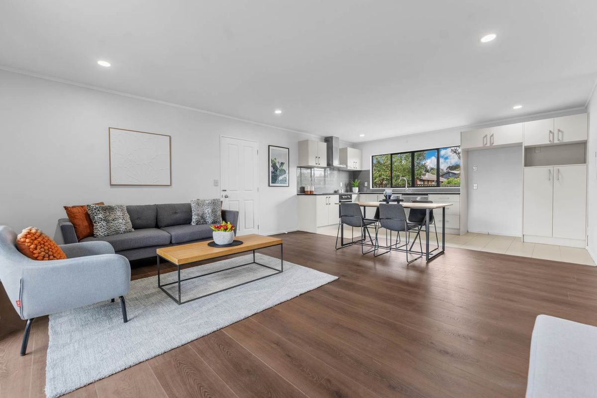 Affordable, Location, Schools - Vista 6