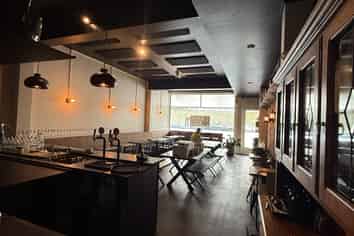 High-Demand Ponsonby Rd Restaurant - For Lease