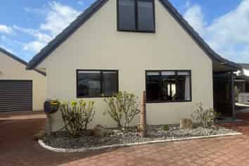 15 Opal Drive, Papamoa