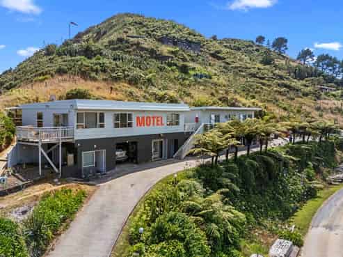 53 North Street, Mokau