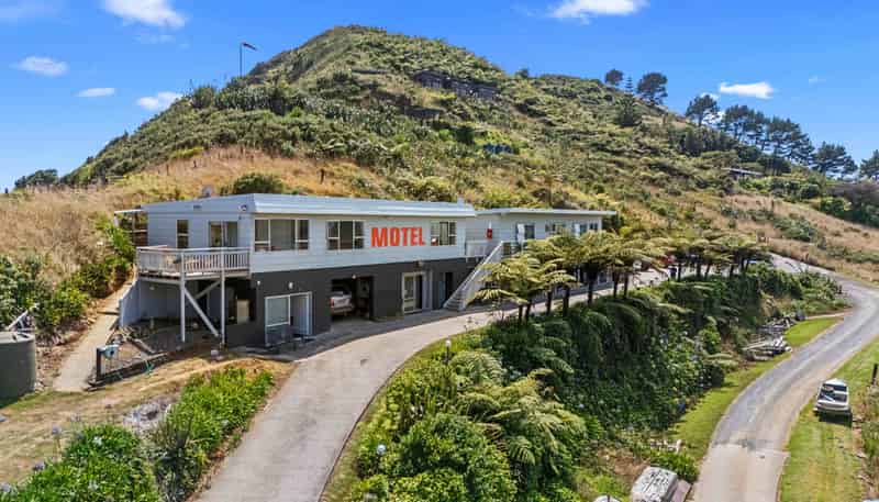 53 North Street, Mokau