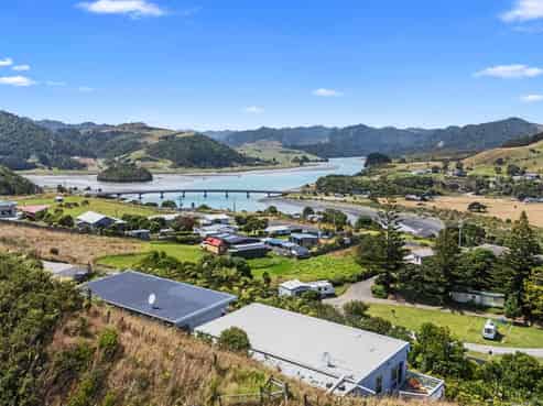 53 North Street, Mokau