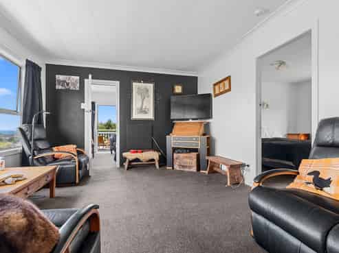 53 North Street, Mokau