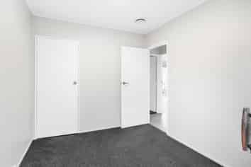 2/37 Hillside Road, Papatoetoe