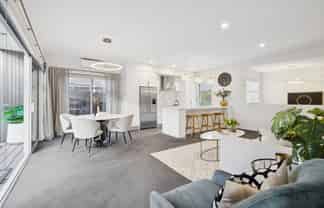 12 Stockyard Crescent, Pukekohe