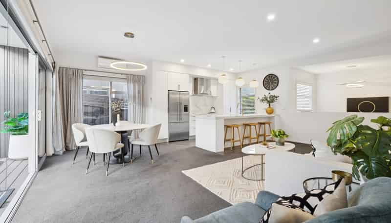 12 Stockyard Crescent, Pukekohe