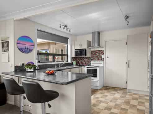 8 Killarney Street, Alexandra