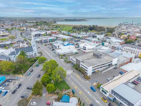 High Yielding Retail Investment 