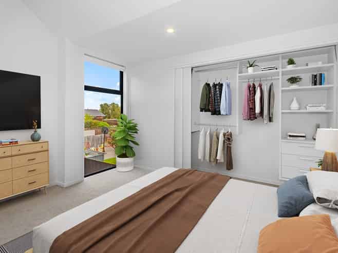 2/30 McLean Street, Linwood