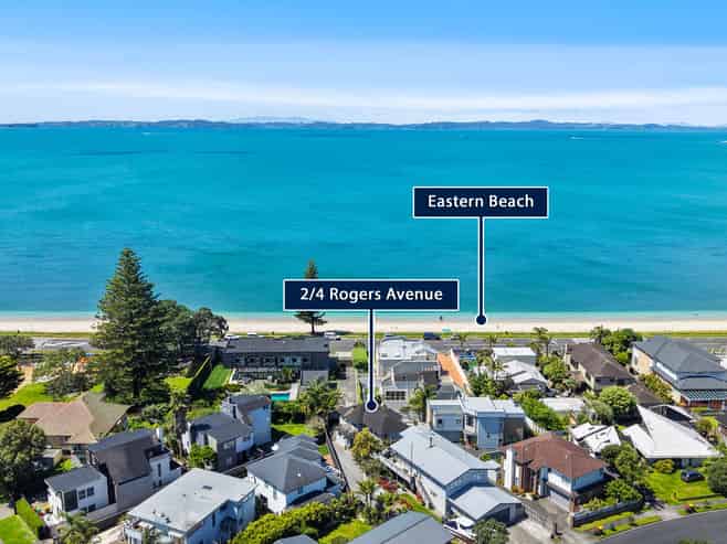 2/4 Rogers Avenue, Eastern Beach
