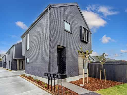 1/30 McLean Street, Linwood