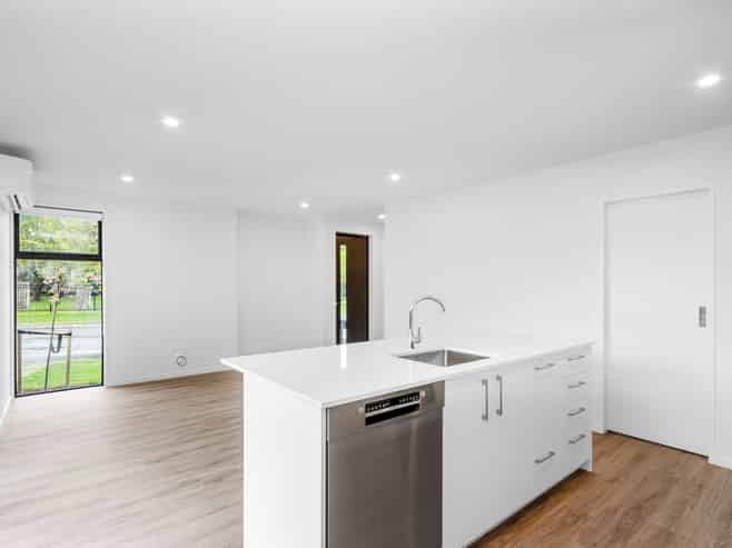 1/30 McLean Street, Linwood