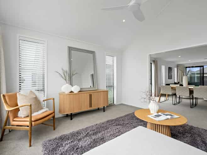 28 Isobel Hodgson Drive, Cambridge