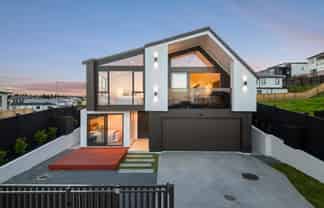 44 Waitai Close, Long Bay