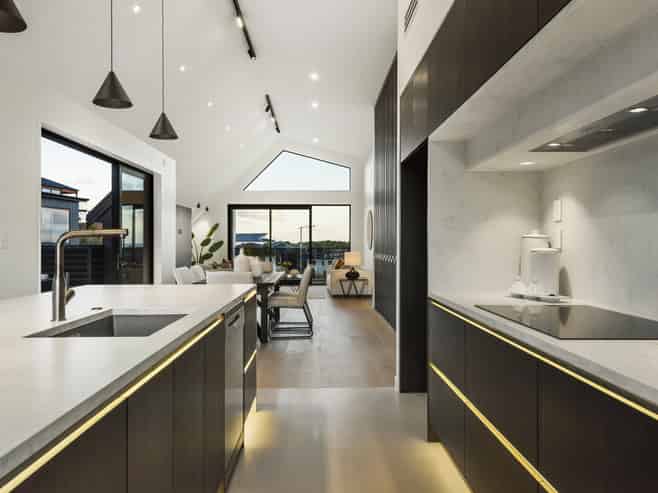 44 Waitai Close, Long Bay