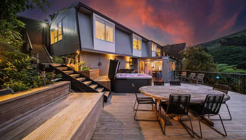 140 Hill Road, Belmont