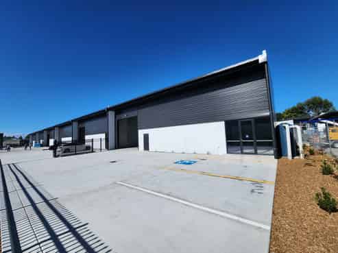 Brand New High Stud Industrial Units
