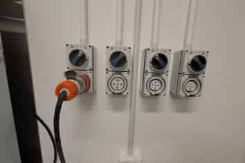 HENDERSON VALLEY - 110M² FOOD RETAIL OPPORTUNITY 
