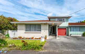 244B Waiwhetu Road, Waiwhetu