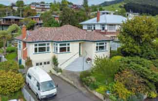 31 Hall Road, Sawyers Bay