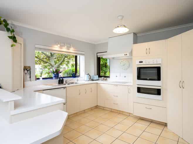 32 Durham Drive, Havelock North