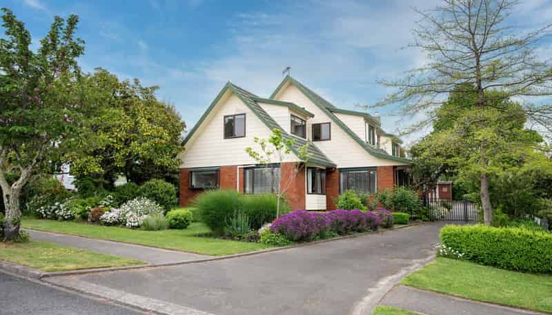 32 Durham Drive, Havelock North