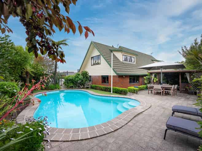 32 Durham Drive, Havelock North