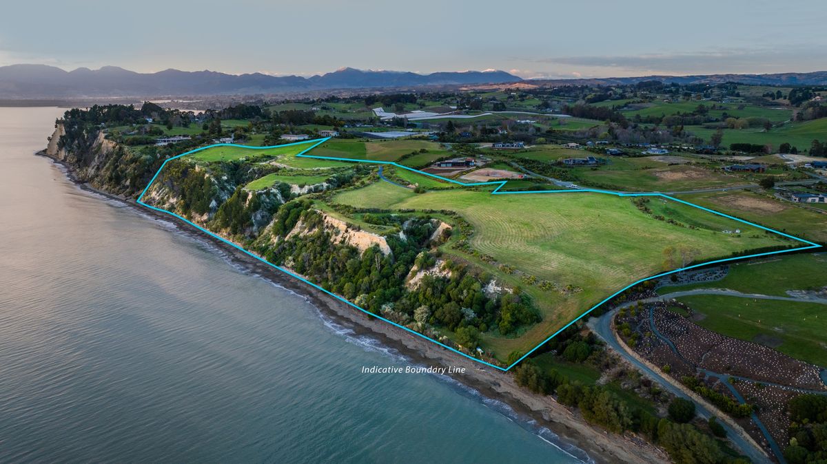 Prestigious Coastal Property, Tasman