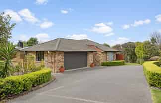 9 Grassfield Place, Waimauku