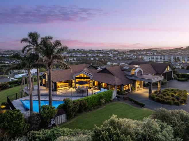 115 Grand Drive, Orewa