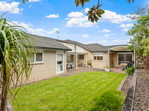 44 Kath Hopper Drive, Orewa