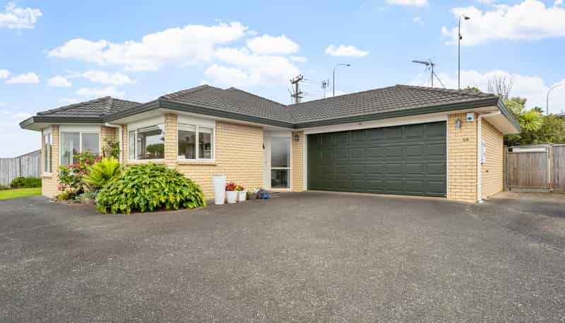 44 Kath Hopper Drive, Orewa