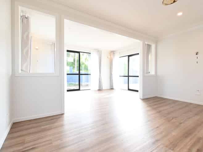 2 Fisher Crescent , Otara