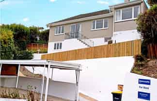 60 Glen Road, The Glen