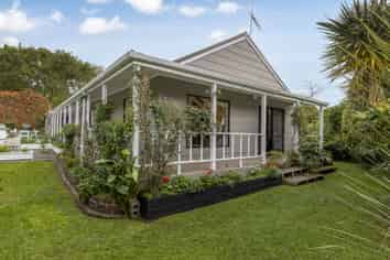 133 Raumati Road, RAUMATI BEACH