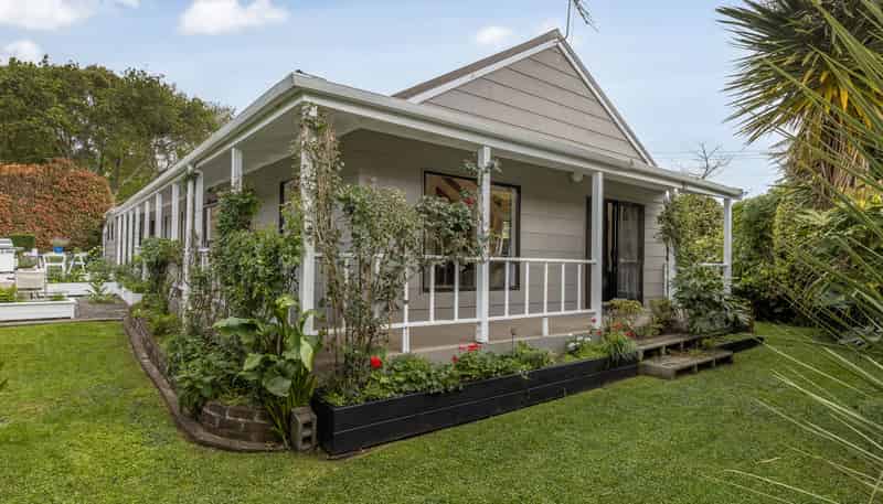 133 Raumati Road, RAUMATI BEACH